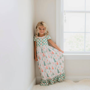 Kids Christmas Holiday Check Tree Ruffle Lounge Play Gown: 3/4